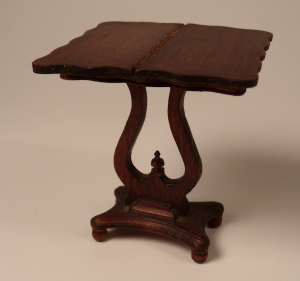 antique dolls house furniture